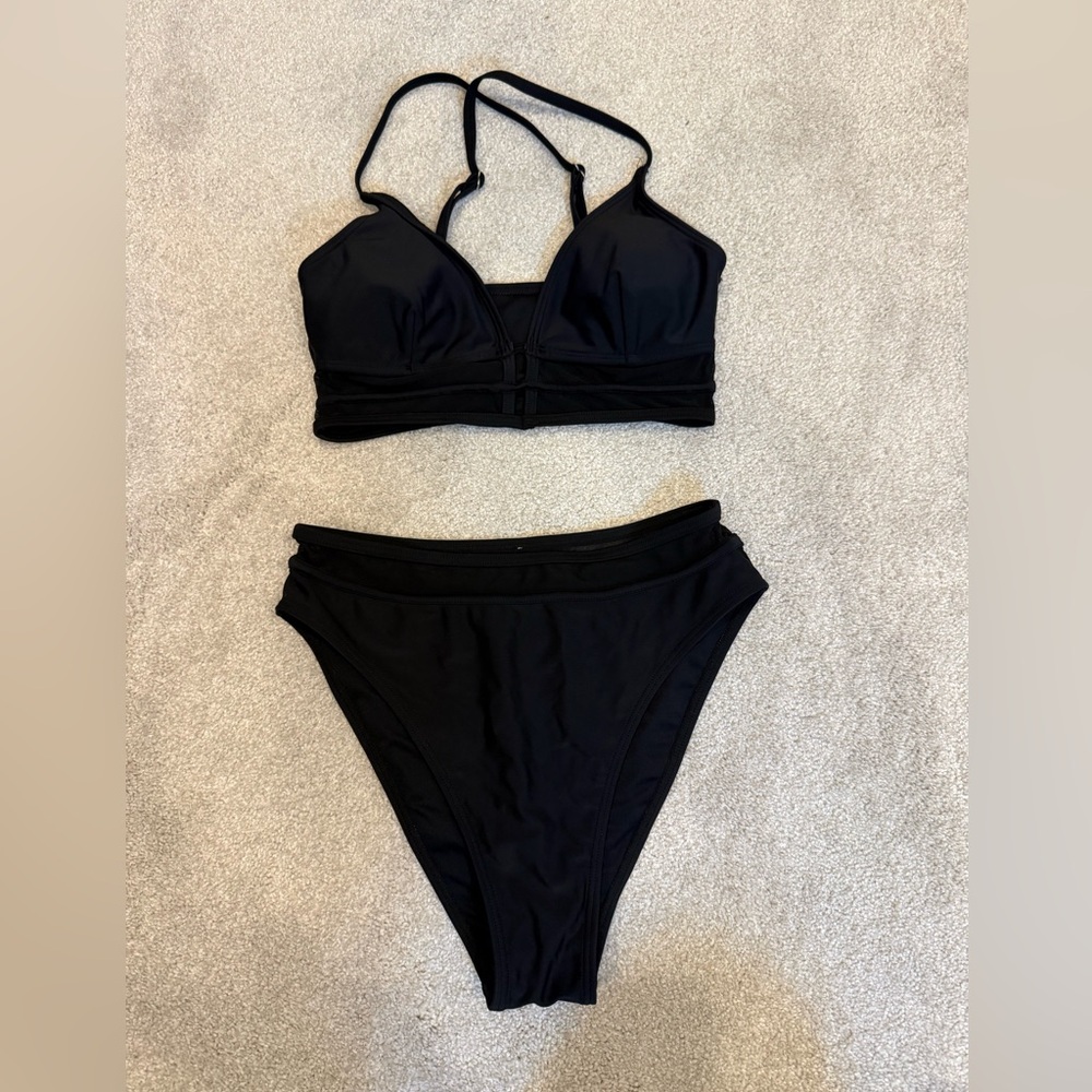 Black High-Waist Bikini
